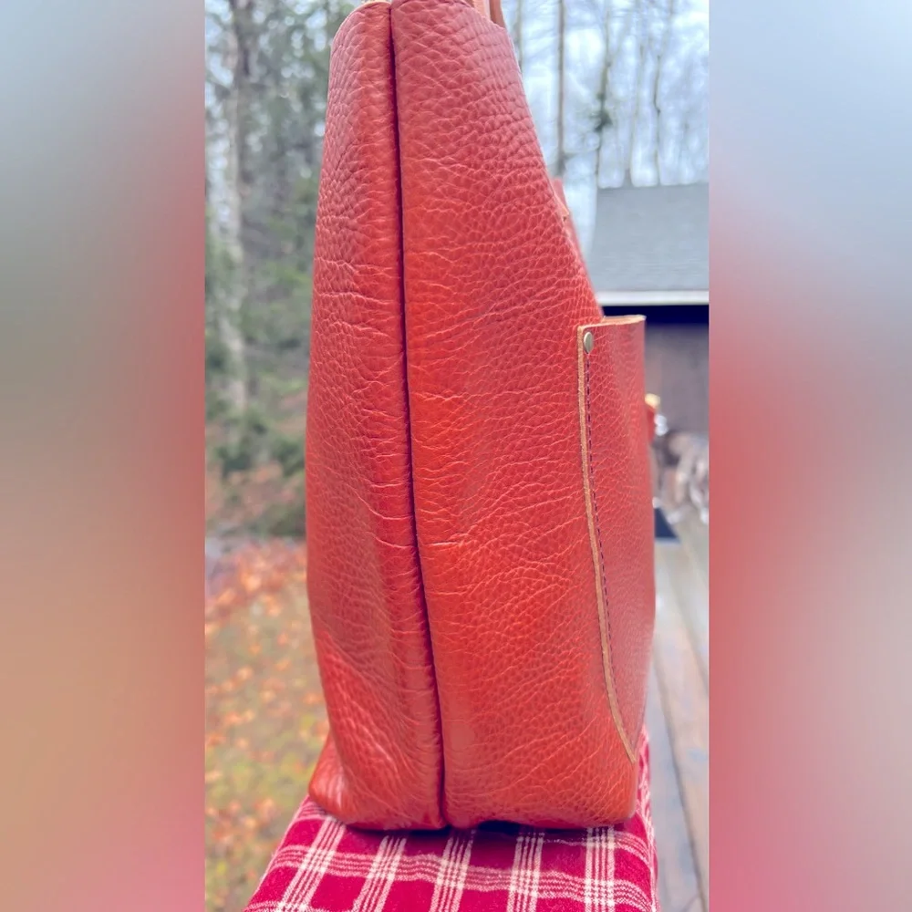 [SOLD] Brand New Portland Leather Goods Medium Classic Tote with Tandles - Picture 8 of 8